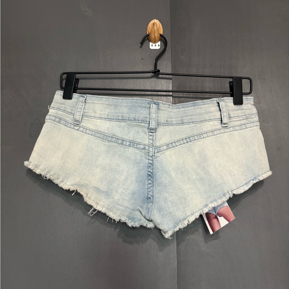 Micro shorts 🩵 - Picture 3 of 6